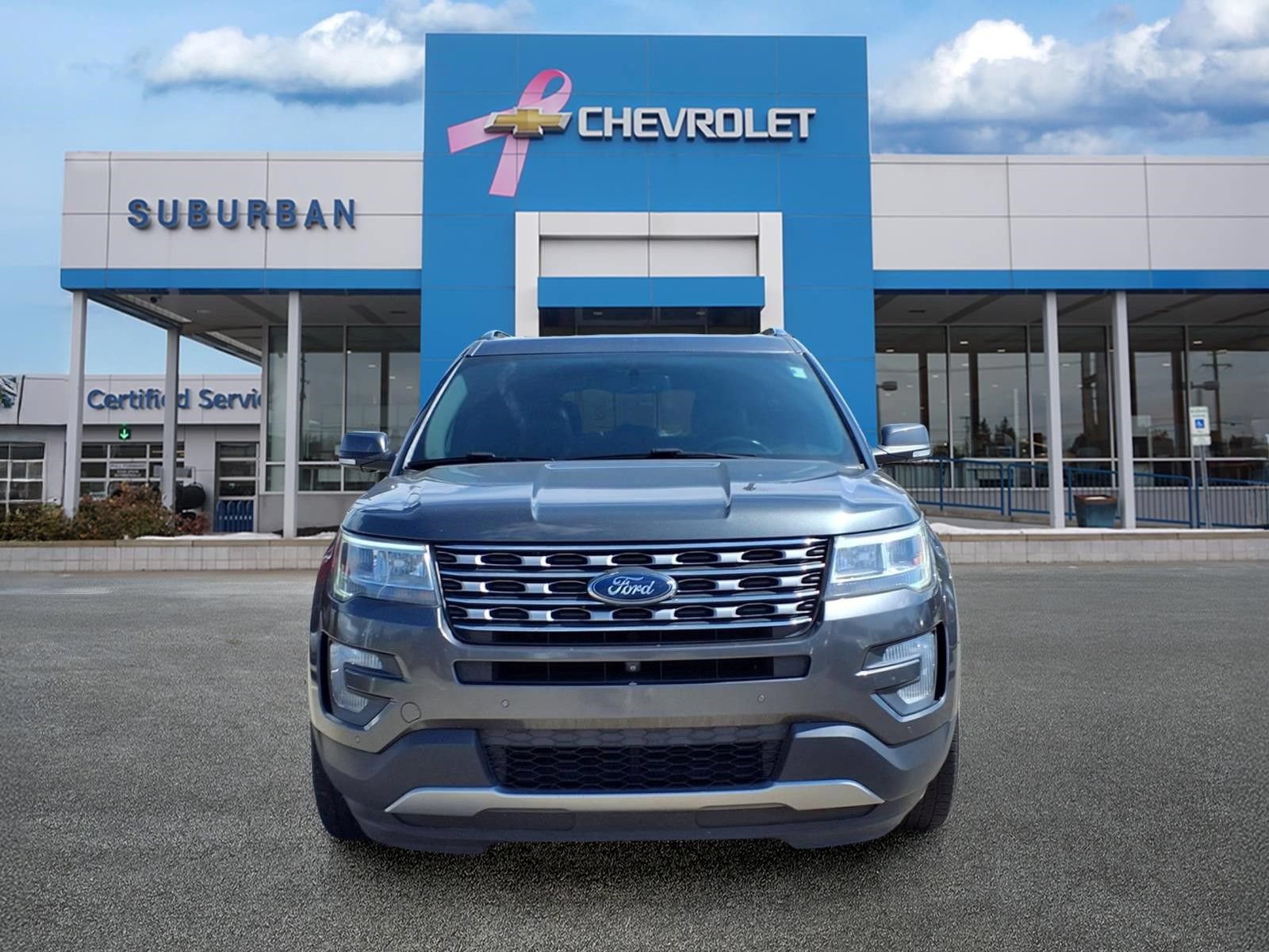 Used 2017 Ford Explorer Limited AWD/4WD image 2