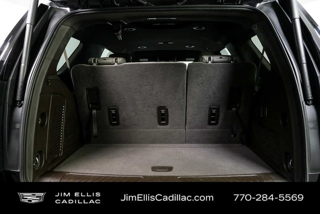 Used 2025 Chevrolet Tahoe LT RWD image 30