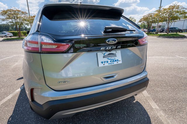 Used 2024 Ford Edge SEL image 3