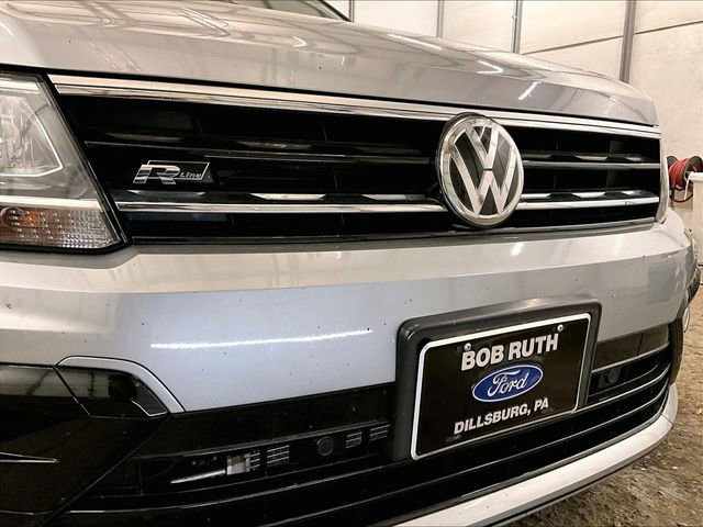 Used 2021 Volkswagen Tiguan SE R-Line w/ 3rd Row Seat Package AWD/4WD image 30