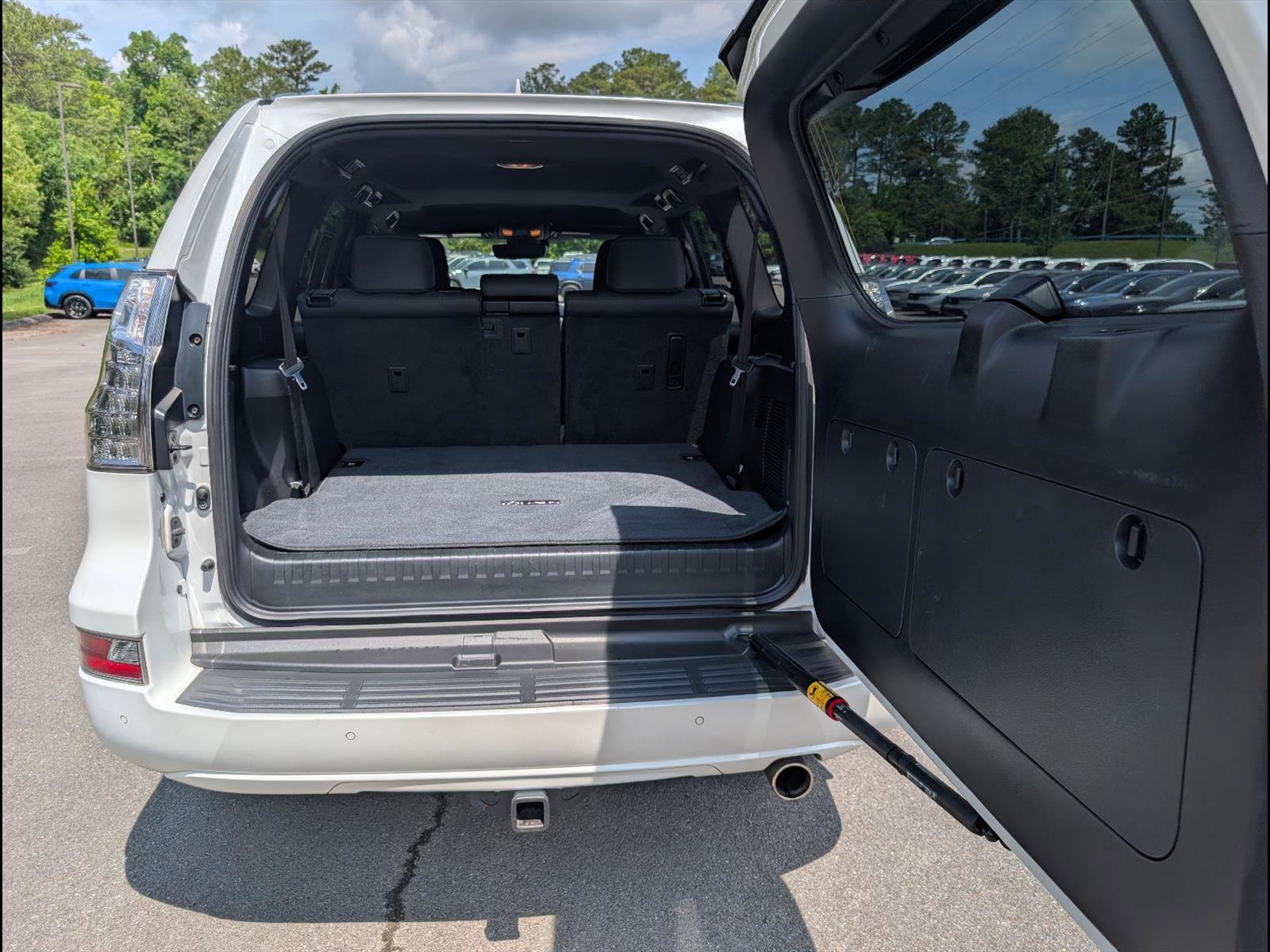 Used 2020 Lexus GX 460 Premium w/ Premium Package AWD/4WD image 20