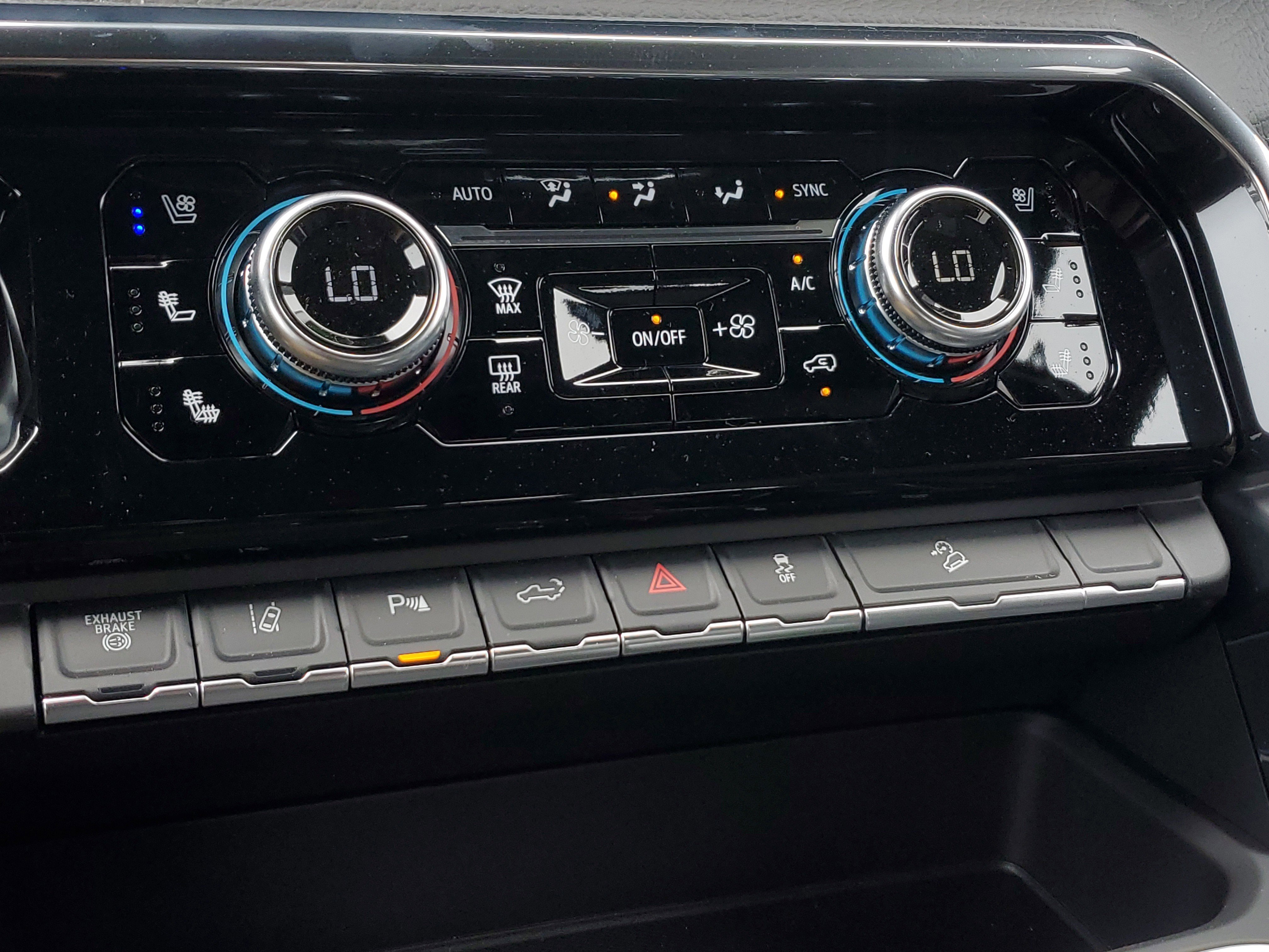 New 2025 GMC Sierra 2500 Denali image 29