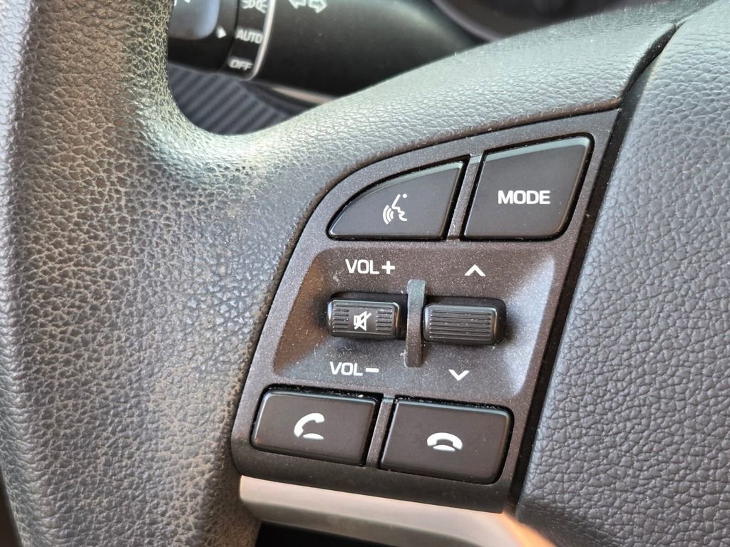 Used 2019 Hyundai Tucson SE image 28