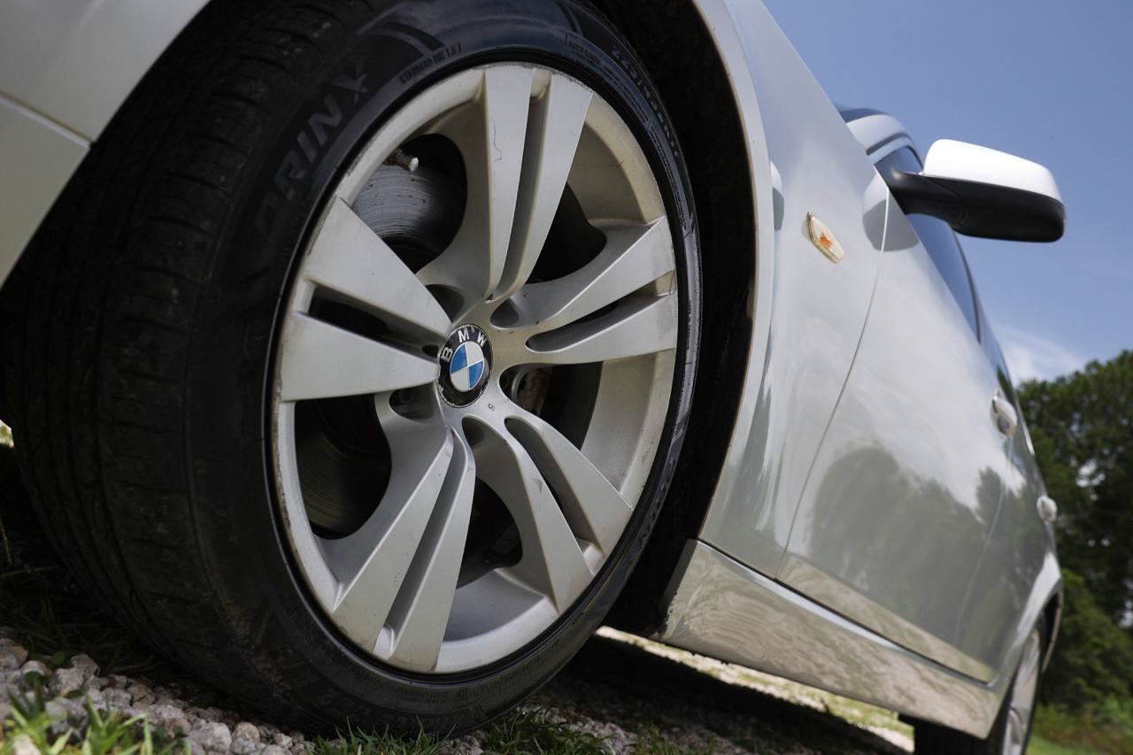 Used 2010 BMW 528i Sedan RWD image 31
