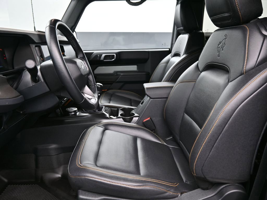Used 2024 Ford Bronco Badlands w/ Sasquatch Package image 10