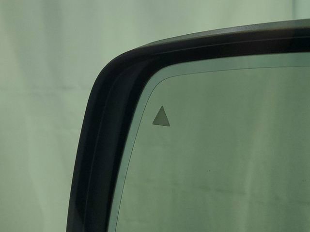 Used 2019 Jeep Grand Cherokee Limited image 11