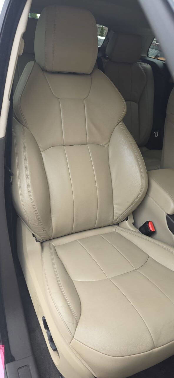 Used 2019 Land Rover Range Rover Evoque SE Premium AWD/4WD image 10
