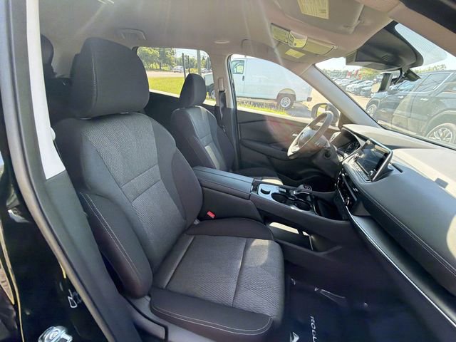 New 2026 Nissan Rogue SV AWD/4WD image 23