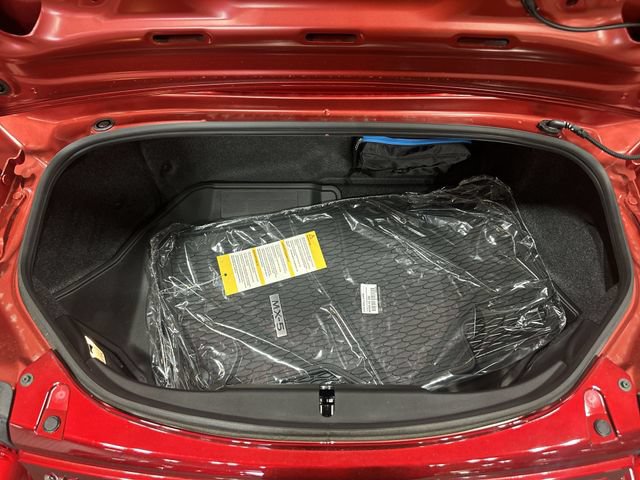 New 2026 MAZDA MX-5 Miata Club w/ Weather Package RWD image 25