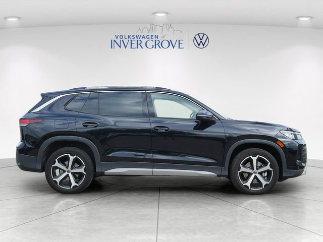 Certified 2026 Volkswagen Tiguan SE AWD/4WD image 8