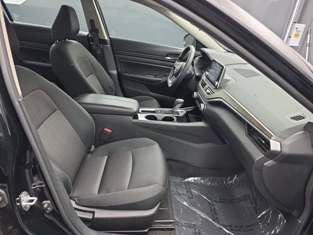 Used 2024 Nissan Altima 2.5 SV image 44