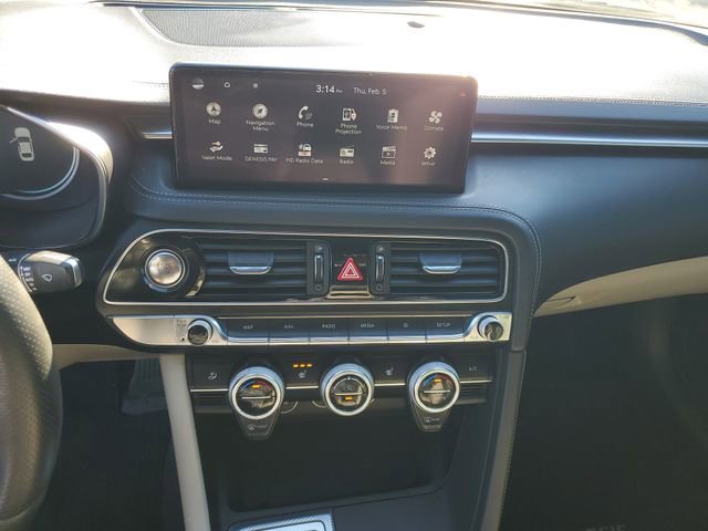 Used 2022 Genesis G70 3.3T image 22