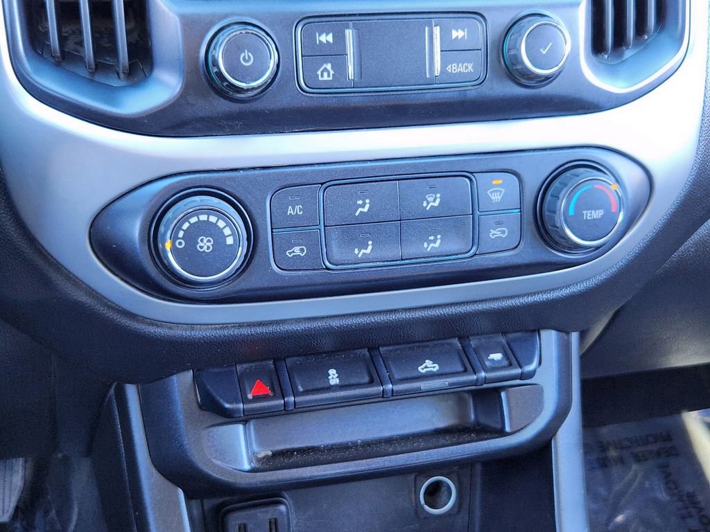 Used 2021 Chevrolet Colorado LT AWD/4WD image 10