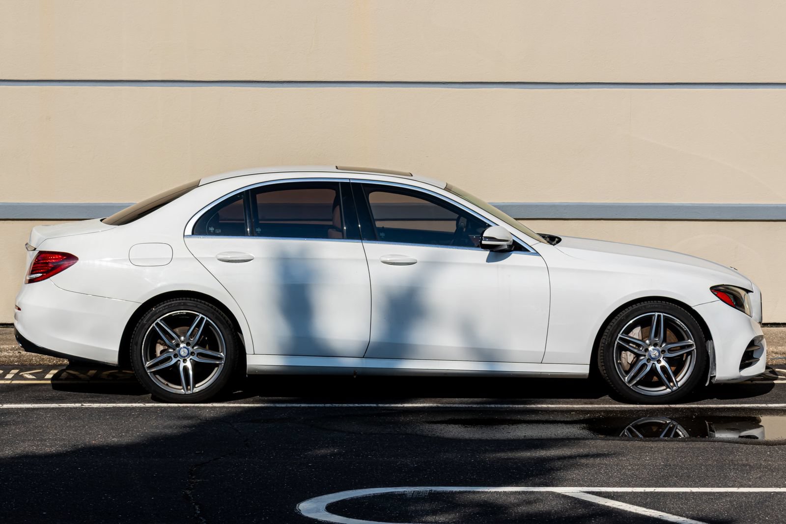 Used 2017 Mercedes-Benz E 300 image 12