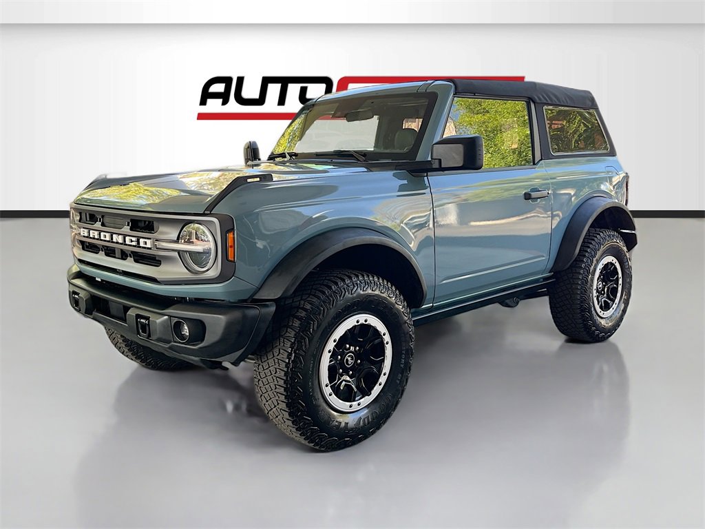 Used 2023 Ford Bronco Badlands w/ Sasquatch Package image 3