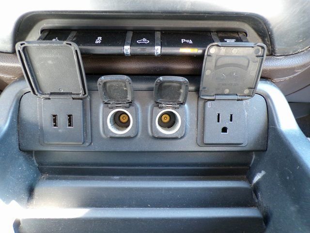 Used 2016 Chevrolet Silverado 3500 LTZ w/ Duramax Plus Package image 28