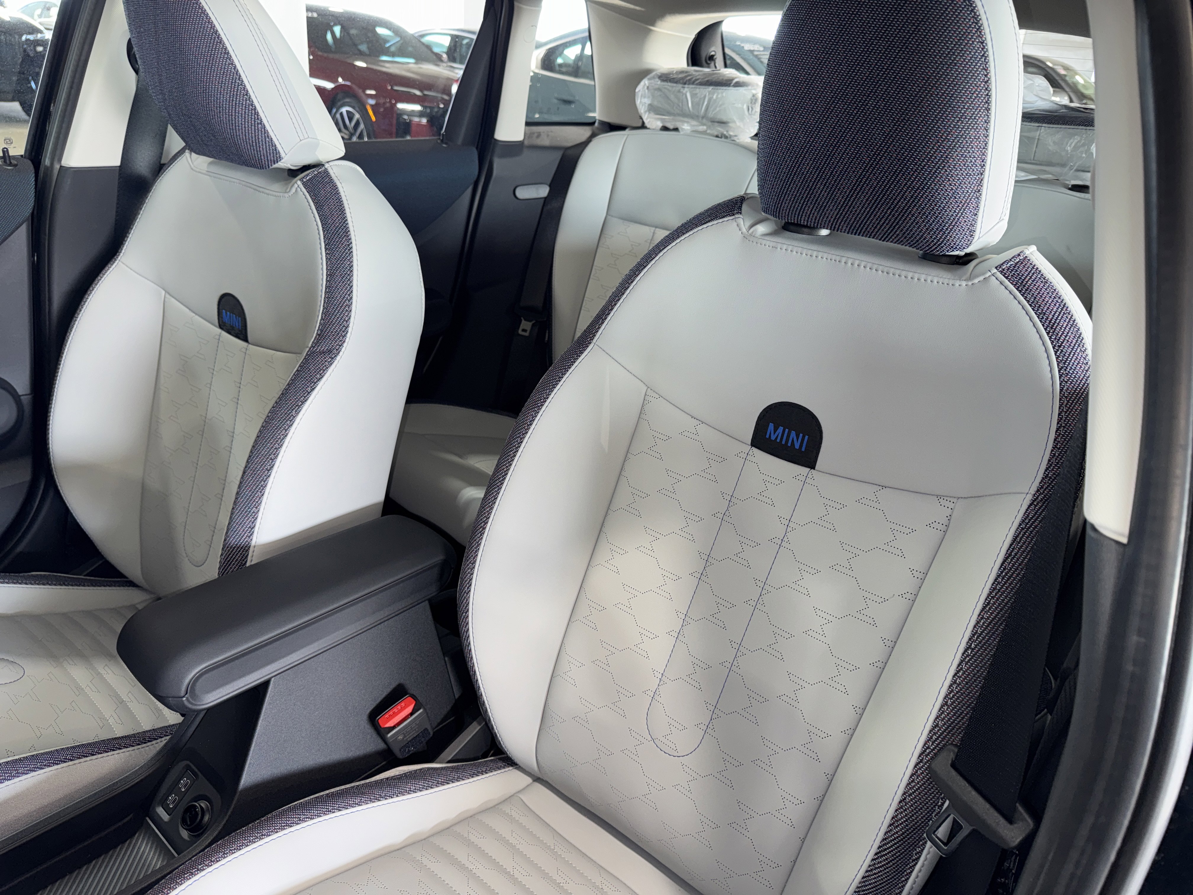 New 2026 MINI Cooper S image 25