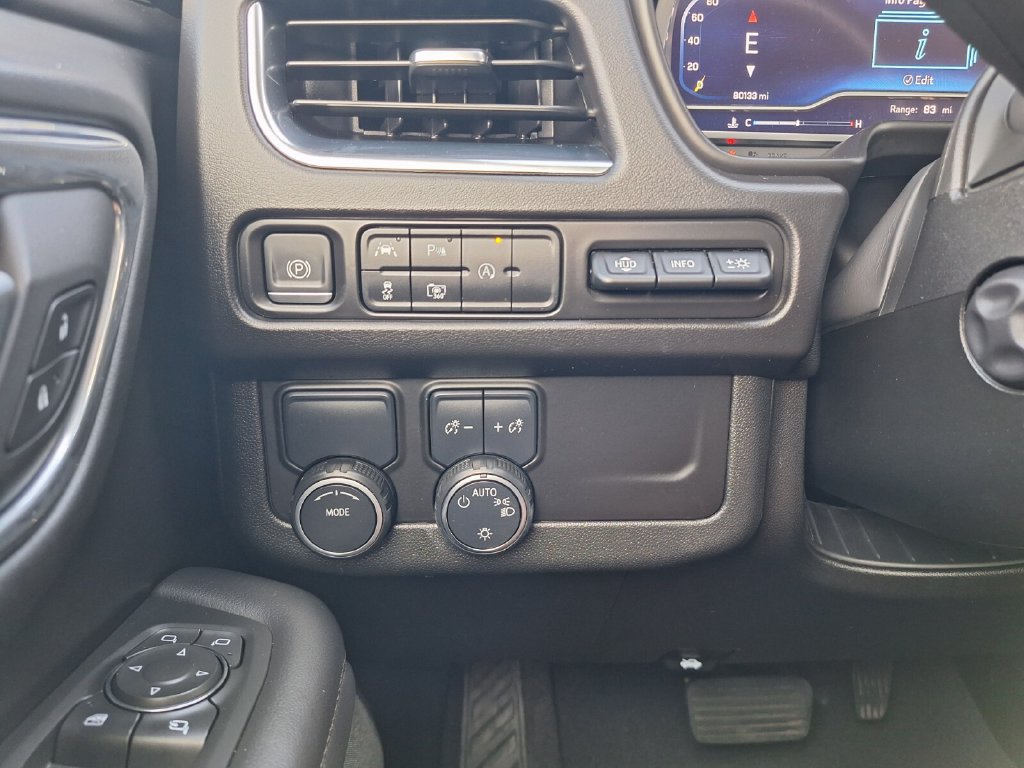 Used 2023 Chevrolet Tahoe High Country RWD image 25