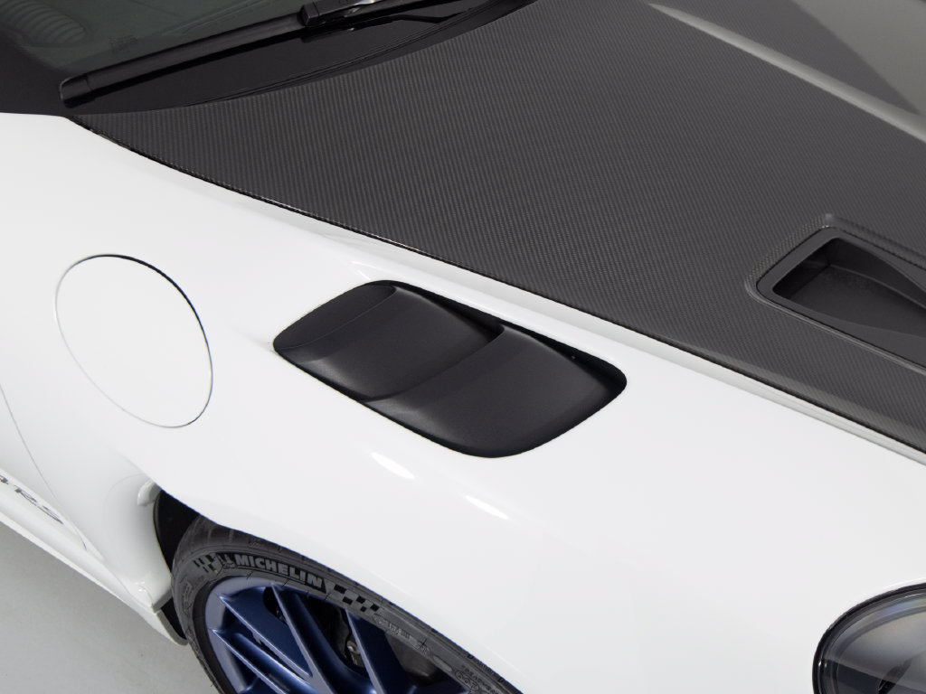 Certified 2025 Porsche 718 Cayman GT4 RS RWD image 43