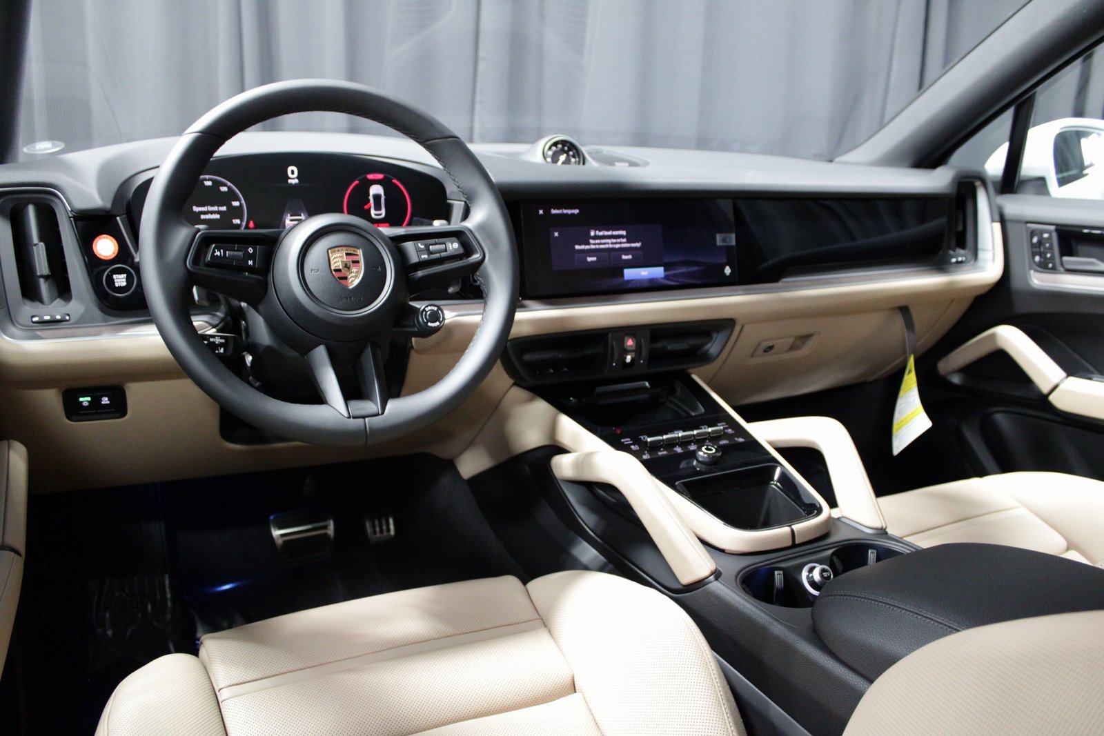 New 2026 Porsche Cayenne S image 4