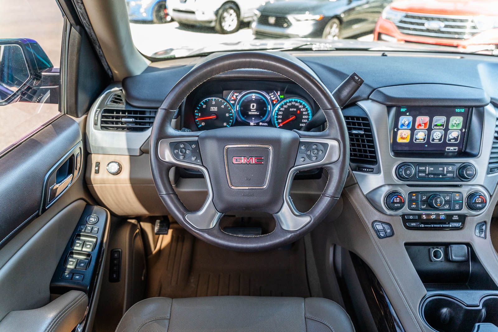 Used 2017 GMC Yukon SLT w/ Open Road Package RWD image 32
