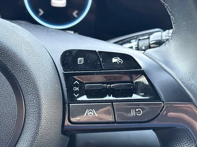 Used 2025 Hyundai Elantra SEL FWD image 18