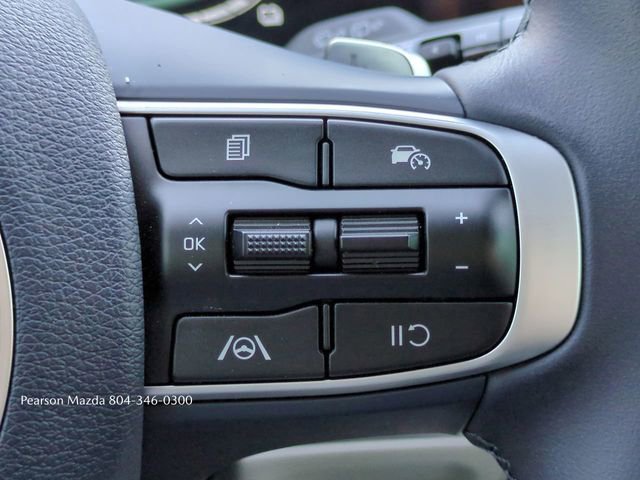 Used 2025 Kia Sportage EX image 27