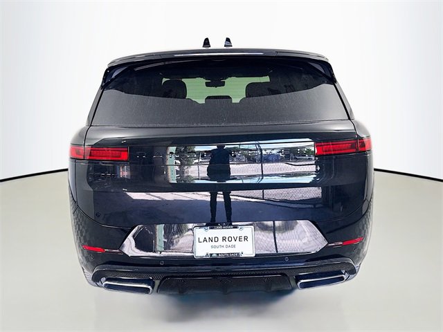 New 2025 Land Rover Range Rover Sport Dynamic SE image 6