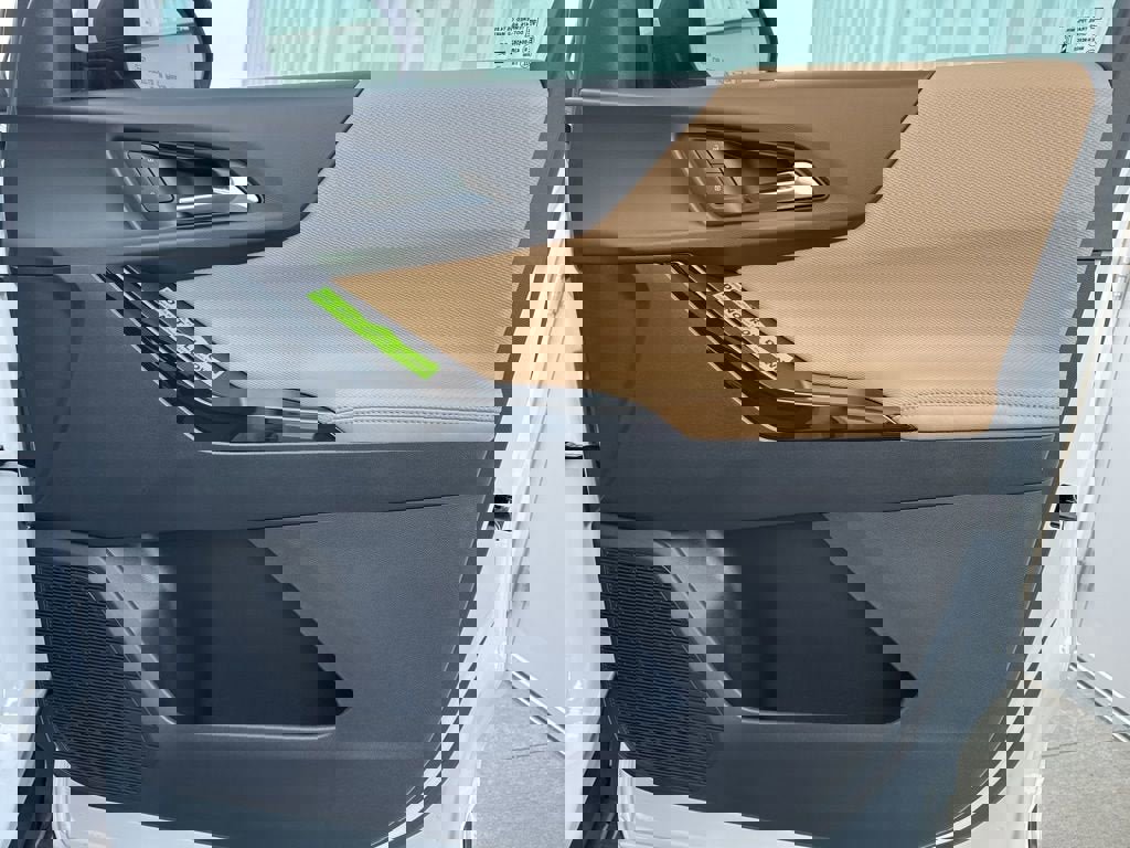 New 2026 Chevrolet Equinox ACTIV w/ Convenience Package III image 48