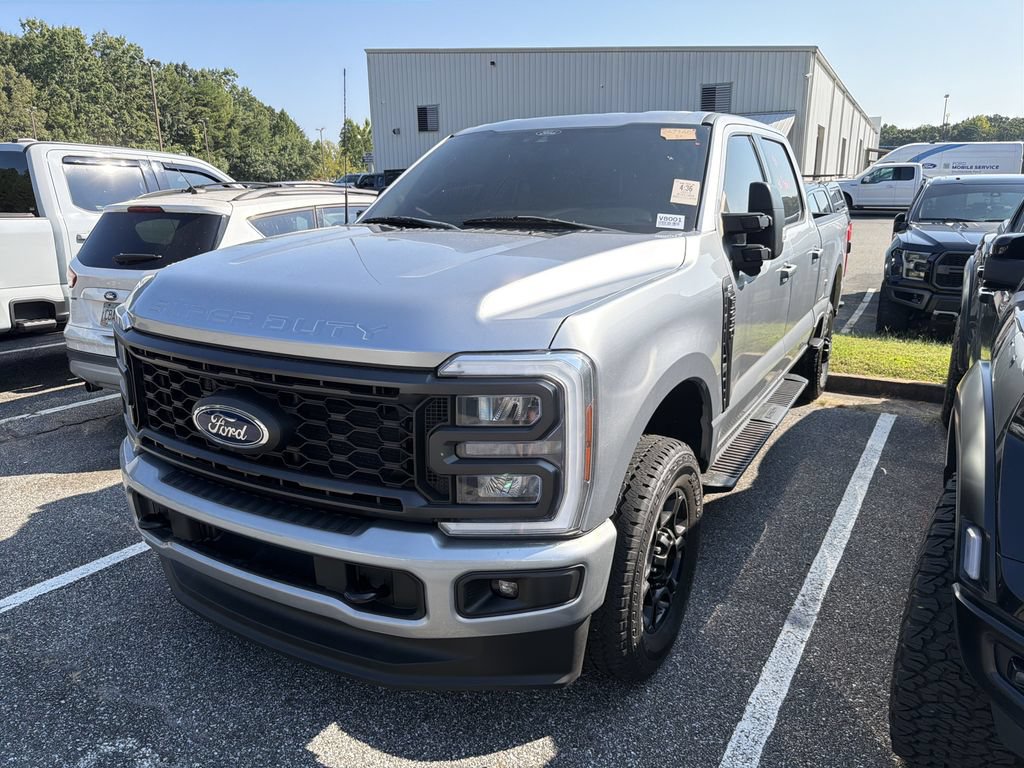 Used 2024 Ford F250 XLT w/ XLT Premium Package AWD/4WD image 7