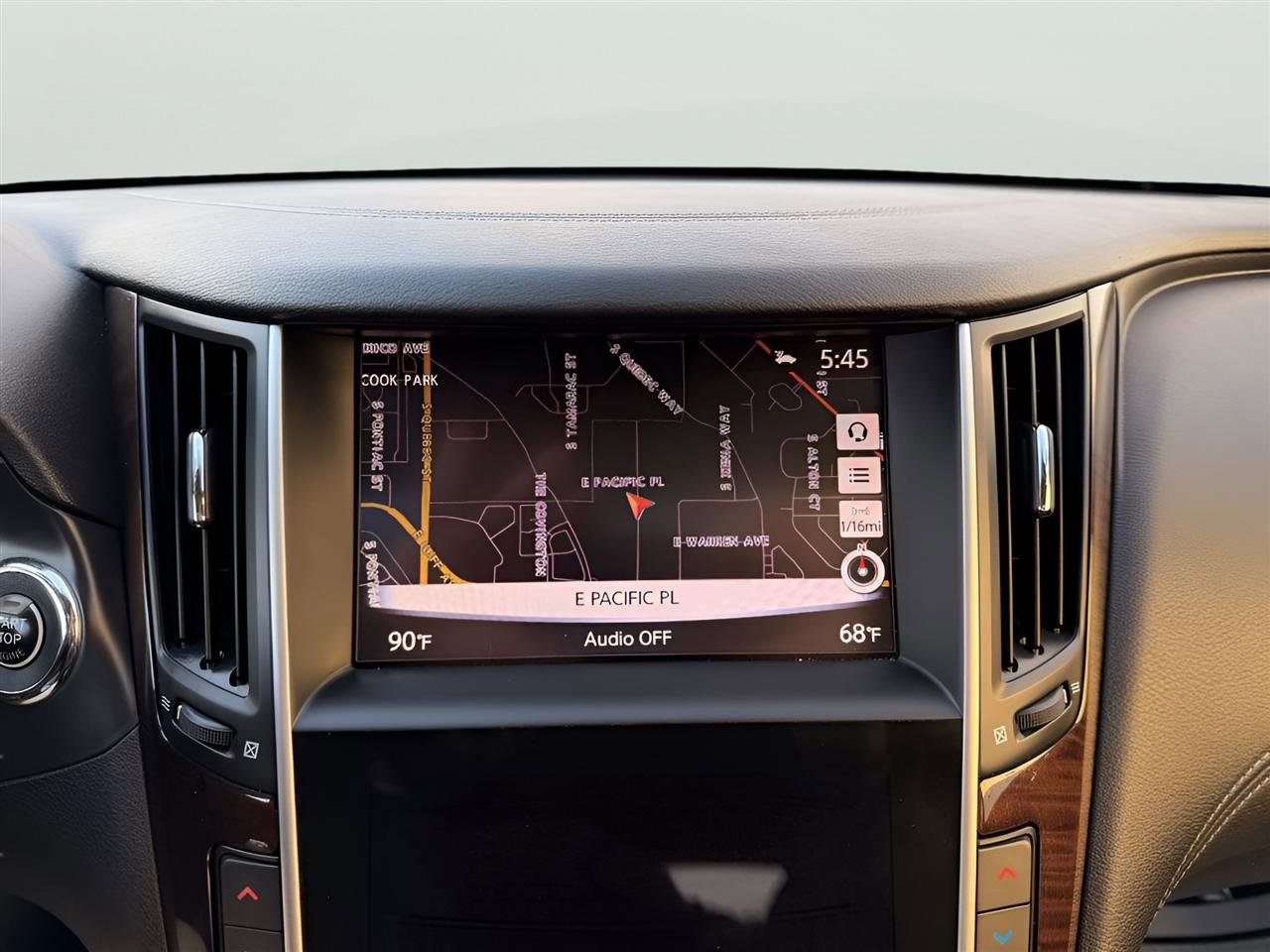 Used 2018 INFINITI Q50 Luxe w/ Essential Package (3.0T Luxe) image 23