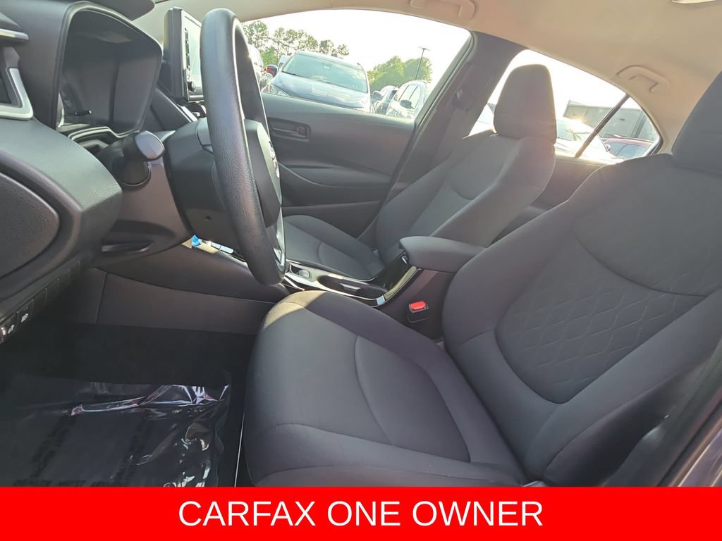 Used 2022 Toyota Corolla LE FWD image 15