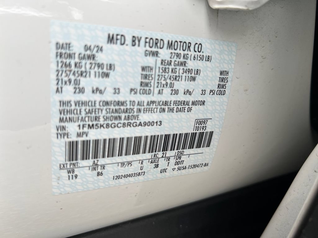 Used 2024 Ford Explorer ST w/ Equipment Group 401A AWD/4WD image 39