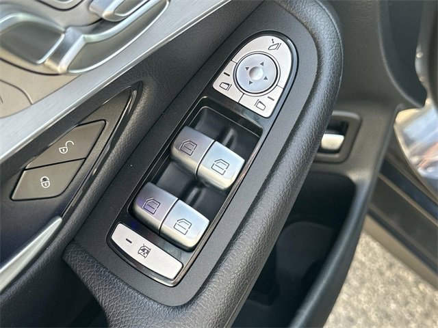 Used 2022 Mercedes-Benz GLC 300 image 21