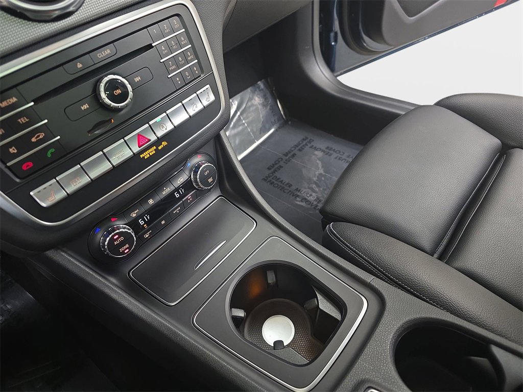 Used 2019 Mercedes-Benz GLA 250 4MATIC image 28