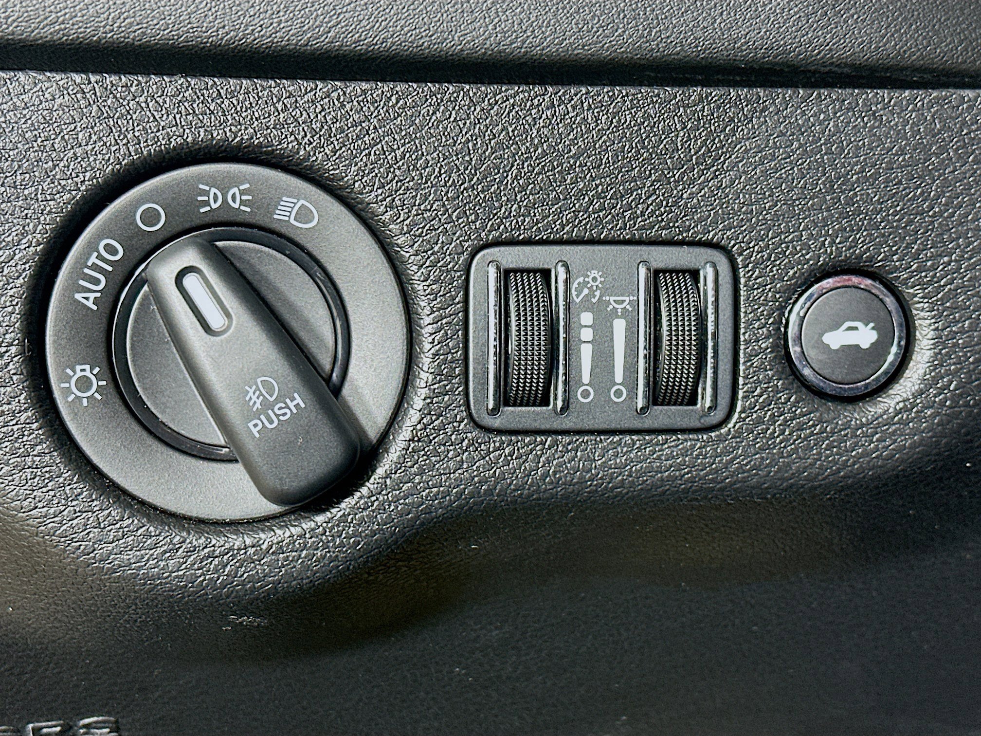 Used 2022 Dodge Charger Scat Pack w/ Plus Group image 17