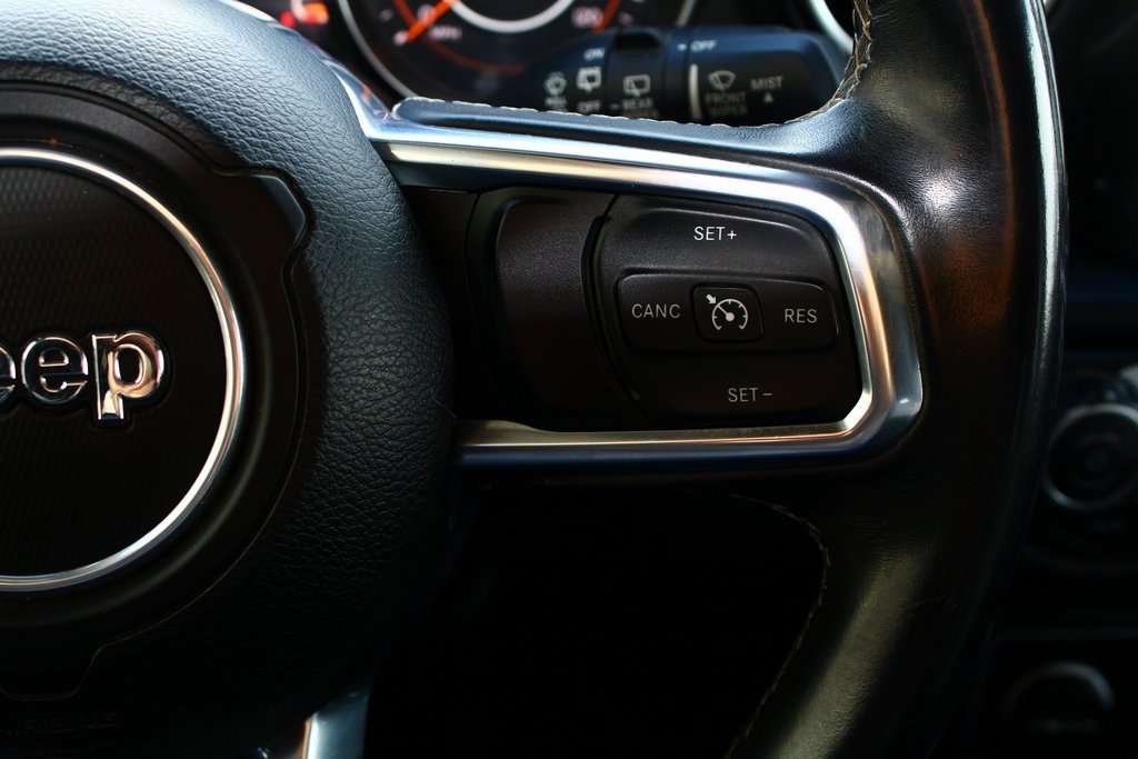 Used 2018 Jeep Wrangler Unlimited Sahara w/ Quick Order Package 24M Moab image 14