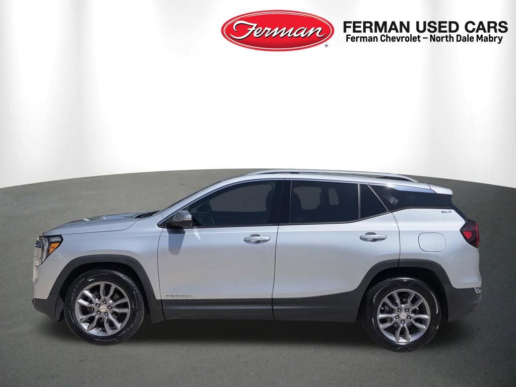 Used 2022 GMC Terrain SLT w/ Tech Package image 6