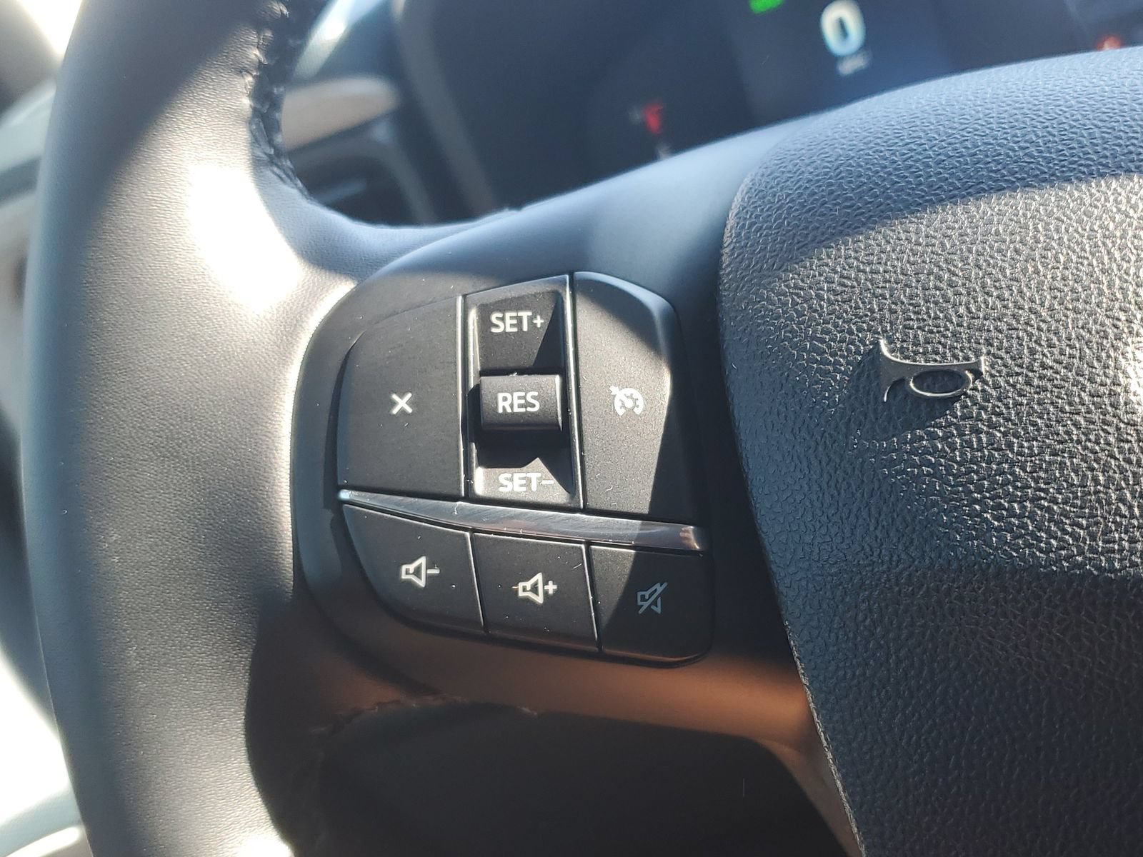 Used 2025 Ford Maverick XLT w/ XLT Luxury Package FWD image 22