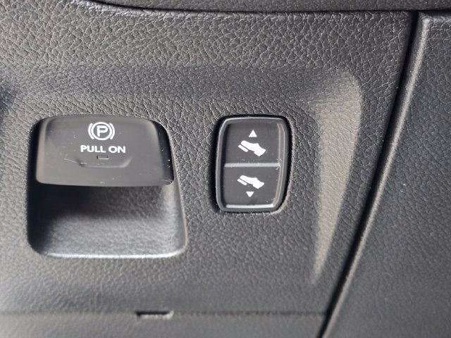 Used 2023 RAM 1500 Big Horn AWD/4WD image 21