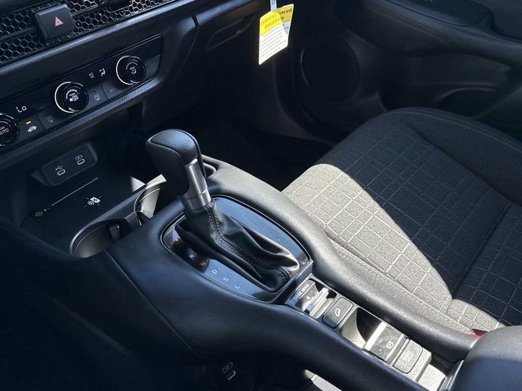 Certified 2026 Honda HR-V LX image 7