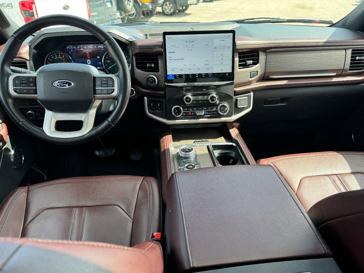 Used 2022 Ford Expedition Limited image 14