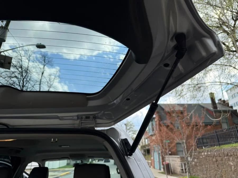 Used 2015 Nissan Xterra S w/ Value Package image 33