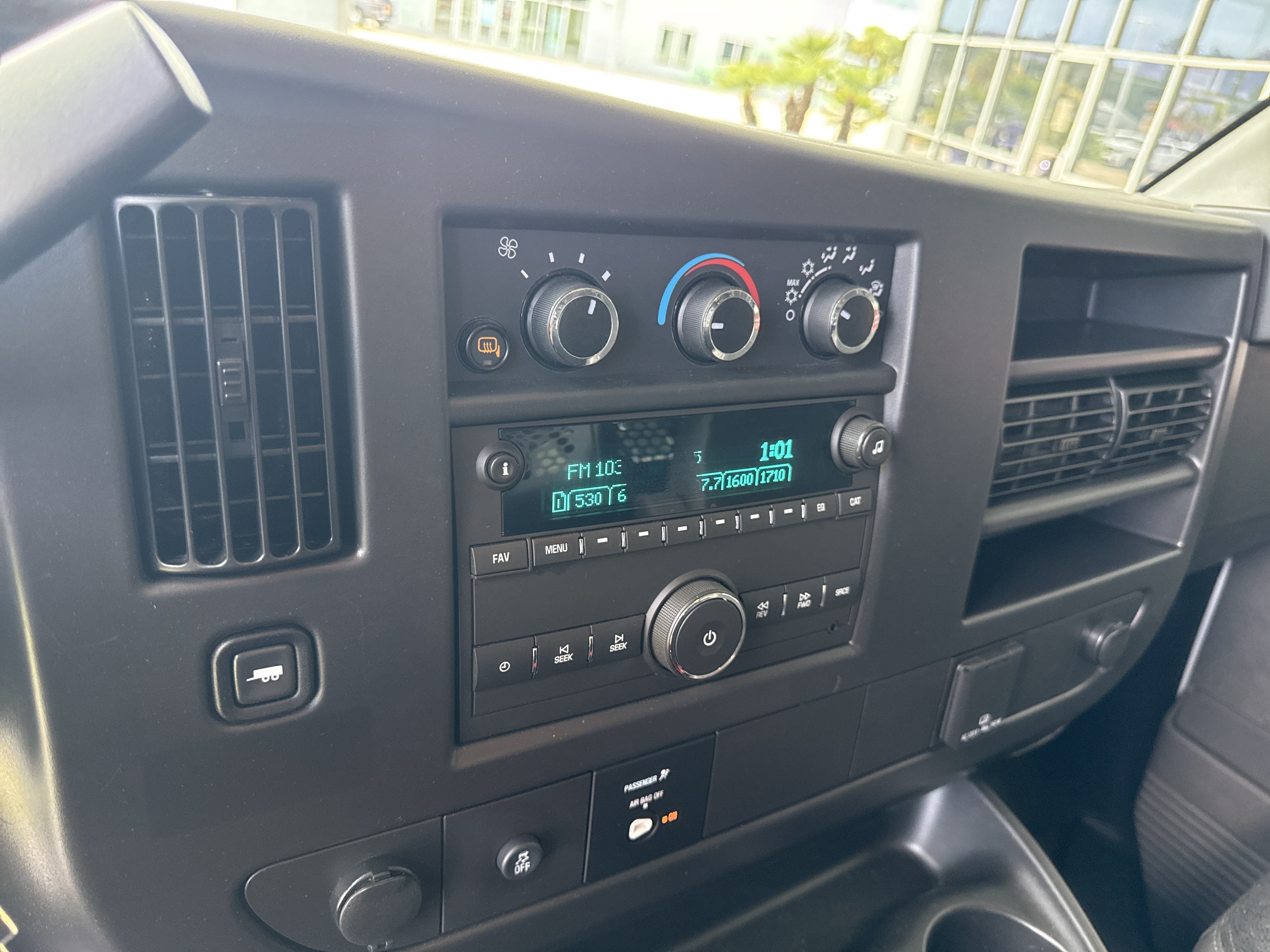Used 2025 Chevrolet Express 2500 w/ Driver Convenience Package RWD image 21