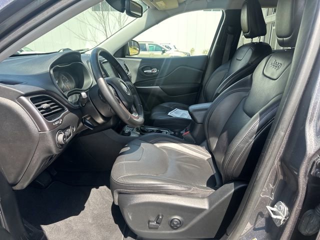 Used 2019 Jeep Cherokee Limited image 26