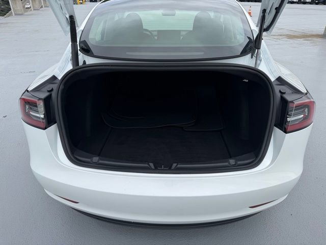 Used 2023 Tesla Model 3 Performance AWD/4WD image 9