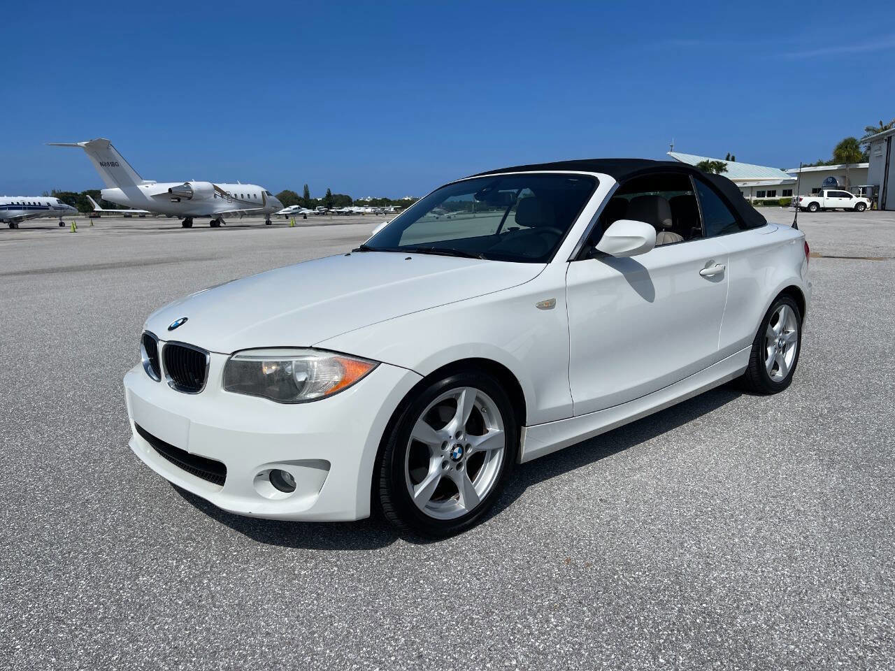 Used 2013 BMW 128i Convertible image 5