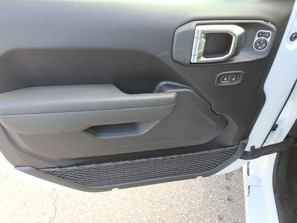 New 2026 Jeep Gladiator Sport AWD/4WD image 17