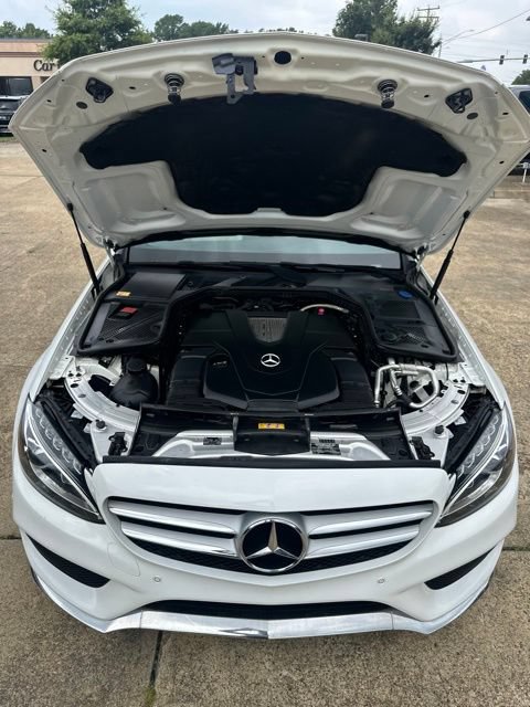 Used 2015 Mercedes-Benz C 400 4MATIC w/ Multimedia Package image 33