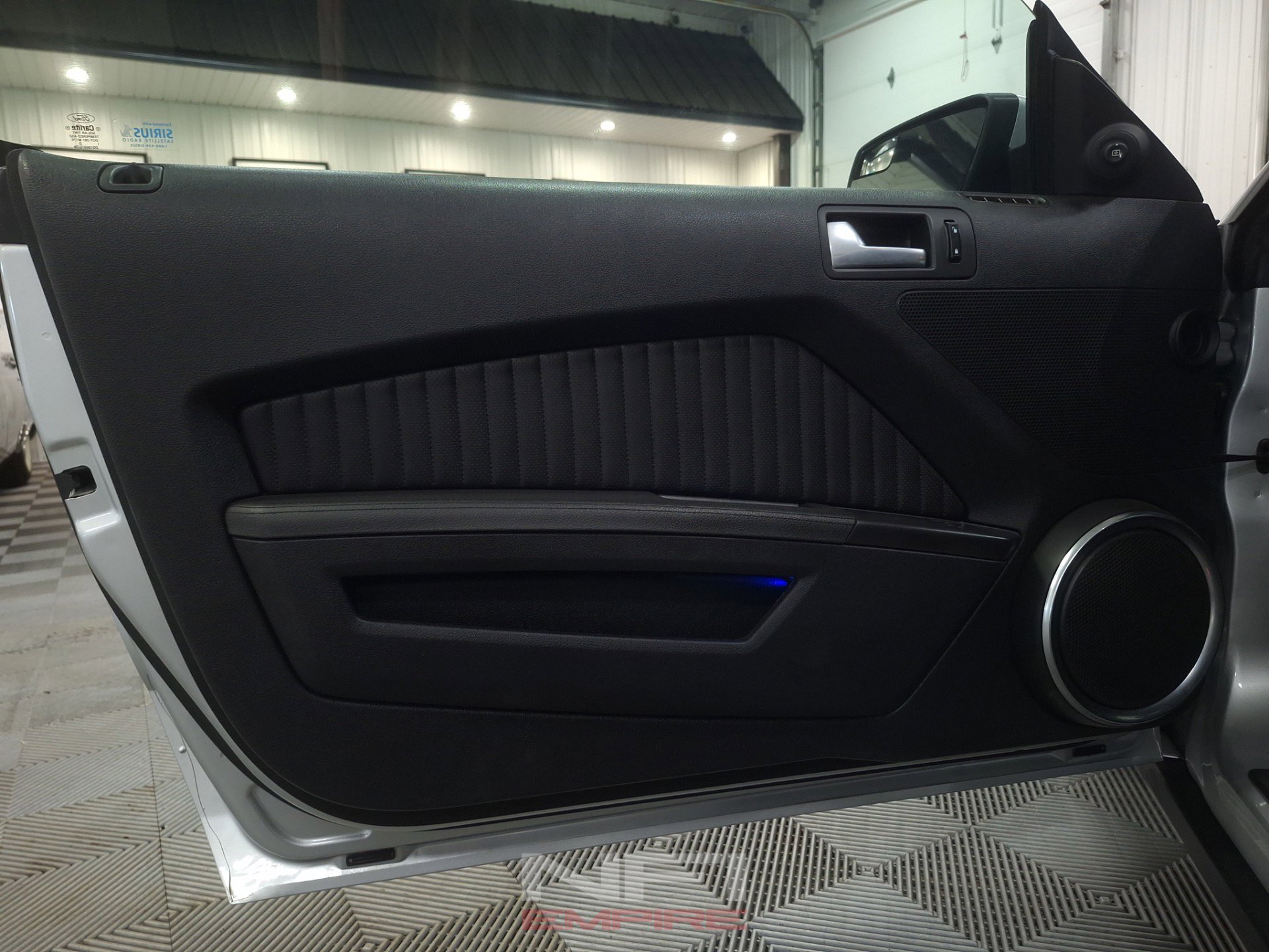 Used 2012 Ford Mustang Shelby GT500 RWD image 35